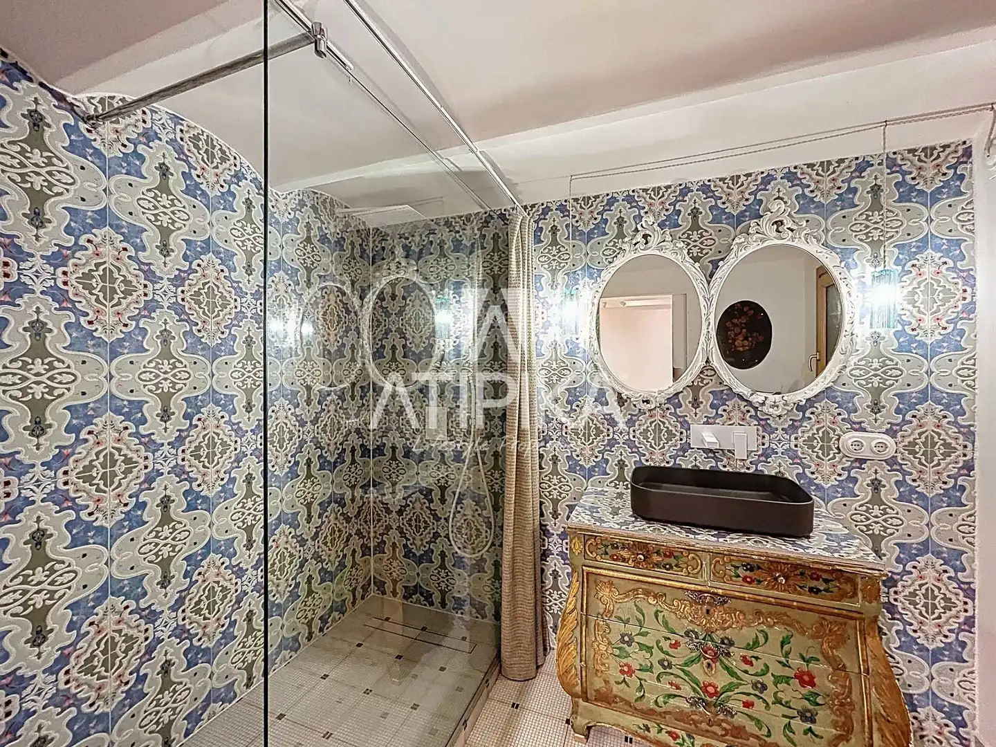 Bathroom of Duplexes for rent in Barcelona  with Air Conditioner, Terrace and Furnished