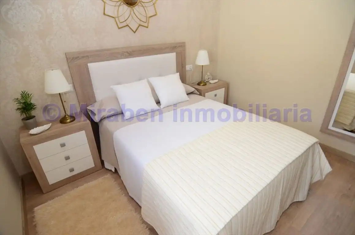 Habitación de Piso de alquiler en Boiro con Calefacción, Terraza y Amueblado