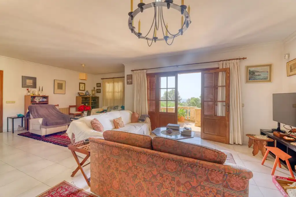 Living room of Houses for sale in Calvià  with Air Conditioner, Private garden and Terrace