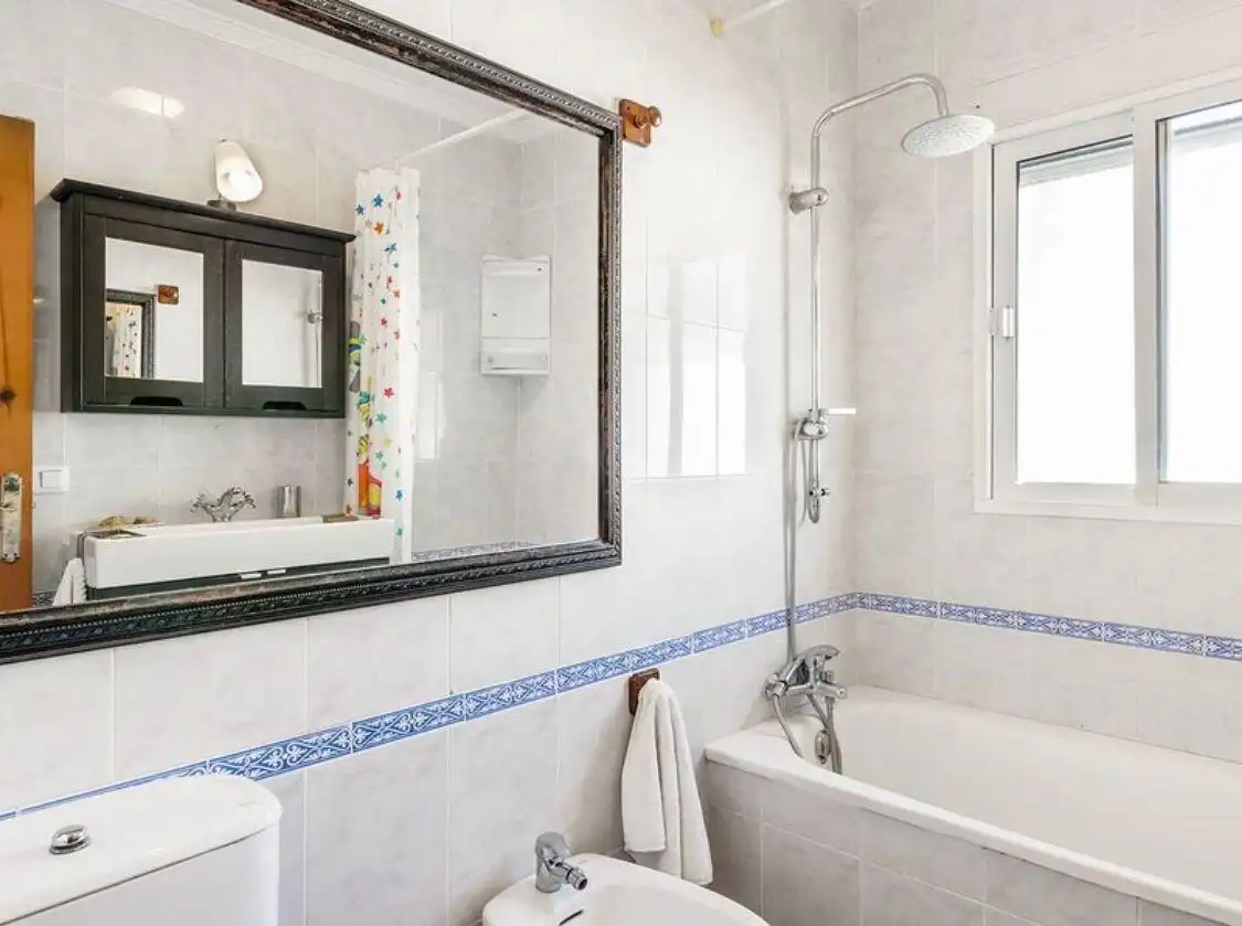 Bathroom of Houses for sale in Chiclana de la Frontera  with Private garden, Storage room and Swimming Pool