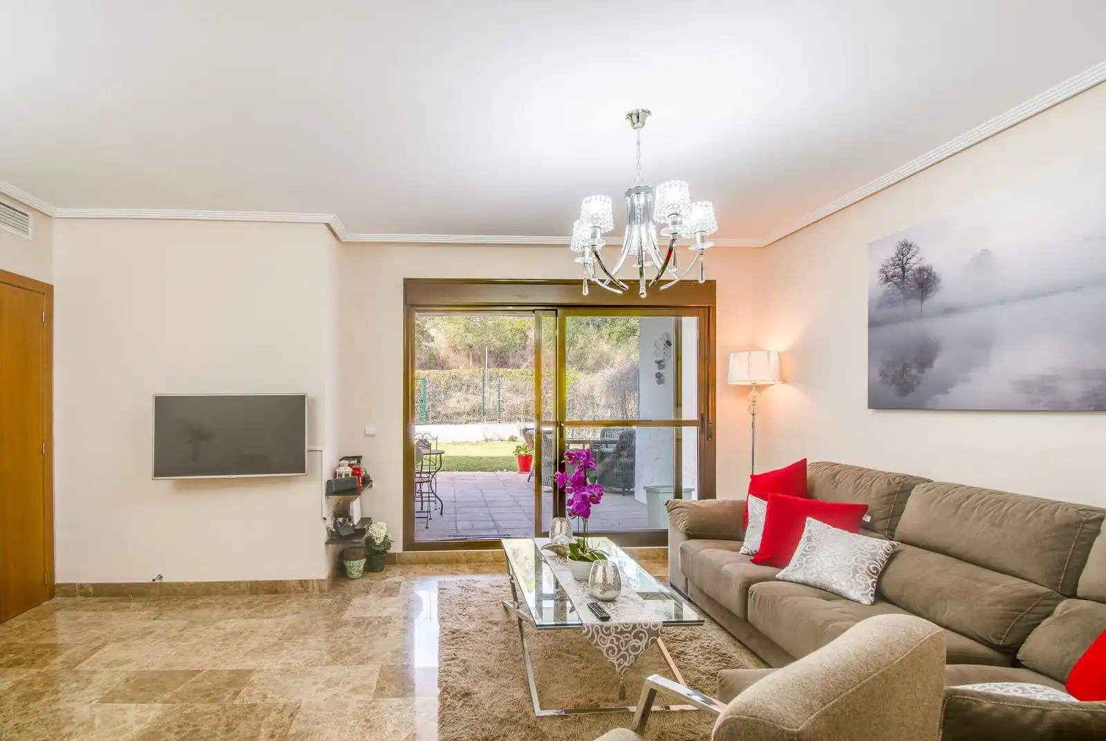 Flat with pool for sale in Calle Benalauria 11, imagen 3
