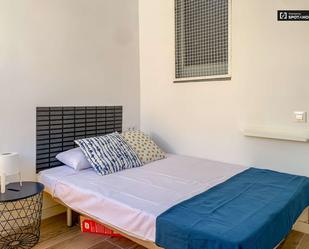 Bedroom of Flat to share in L'Hospitalet de Llobregat  with Air Conditioner, Heating and Terrace