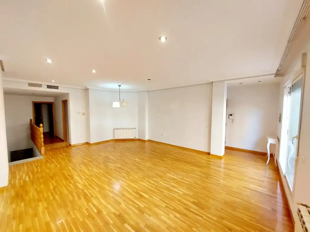 Dúplex en venda en Badajoz