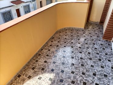Maison mitoyenne avec balcon à vendre à Santa Maria - L'Eixample - Sud Sumella