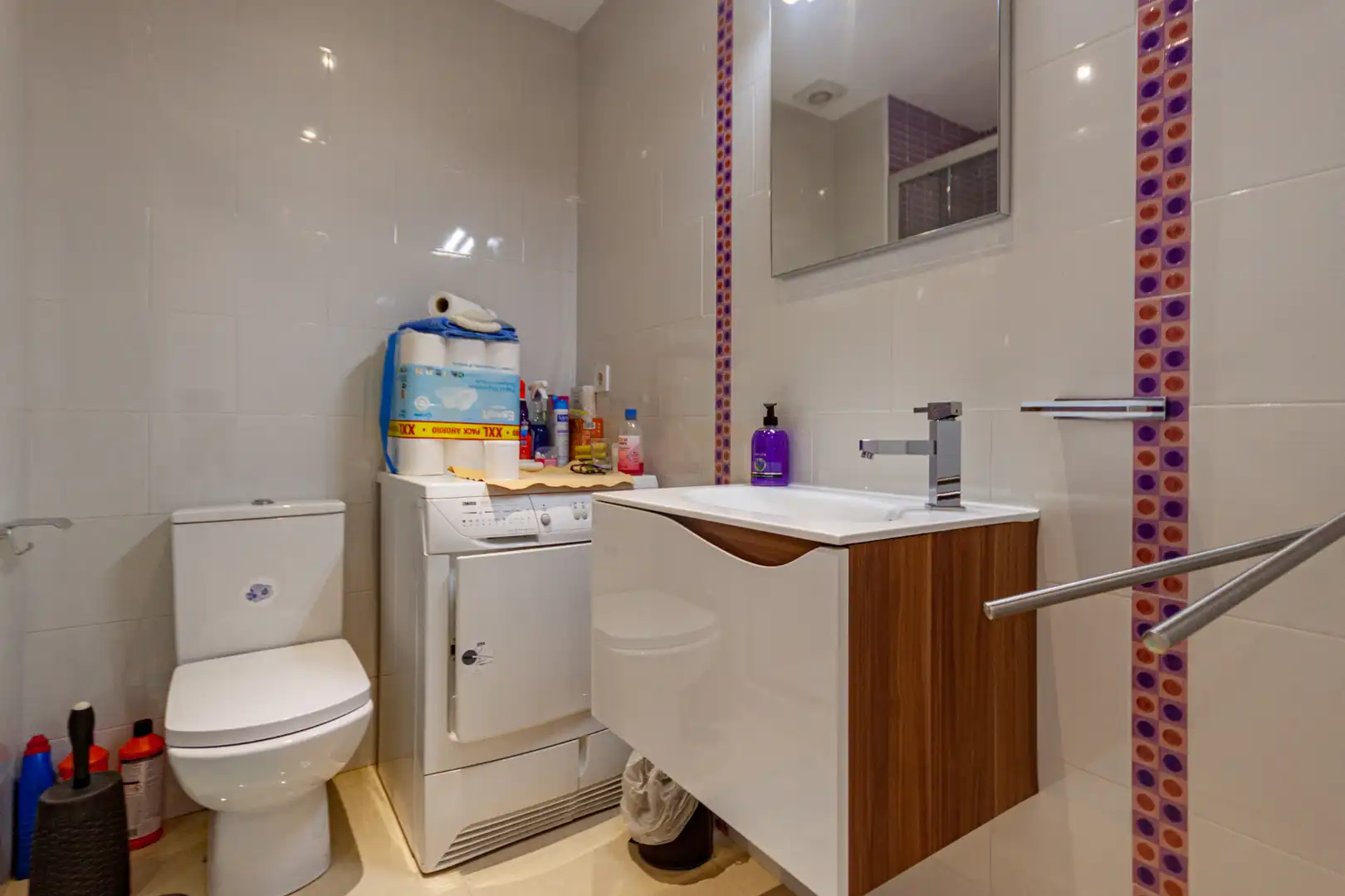 Badezimmer von Wohnungen zum Verkauf in La Manga del Mar Menor mit Klimaanlage, Heizung und Terrasse