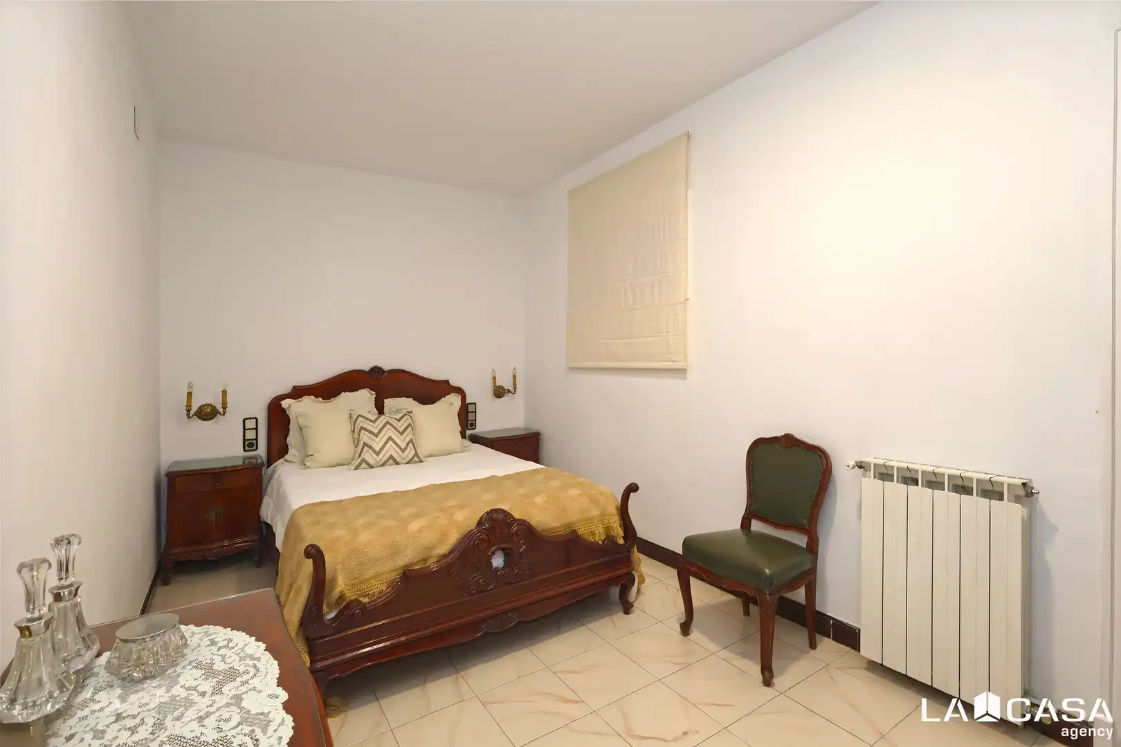 Habitación de Piso en venta en Barcelona con Calefacción, Terraza y Balcón