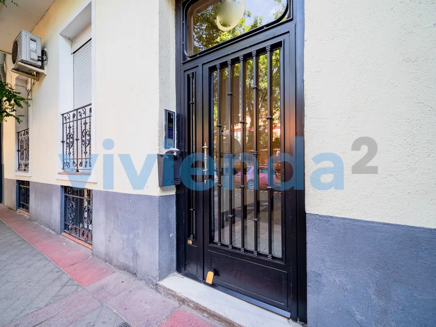 Außenansicht von Wohnung zur Miete in Madrid mit Klimaanlage, Heizung und Balkon