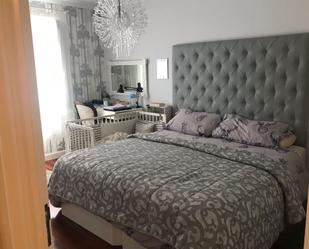 Bedroom of Flat for sale in Santiago de Compostela   with Air Conditioner and Storage room