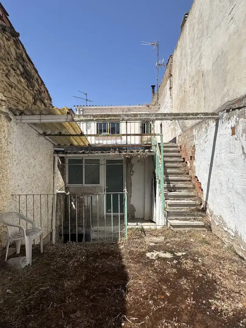 Vista exterior de Finca rústica en venda en  Logroño