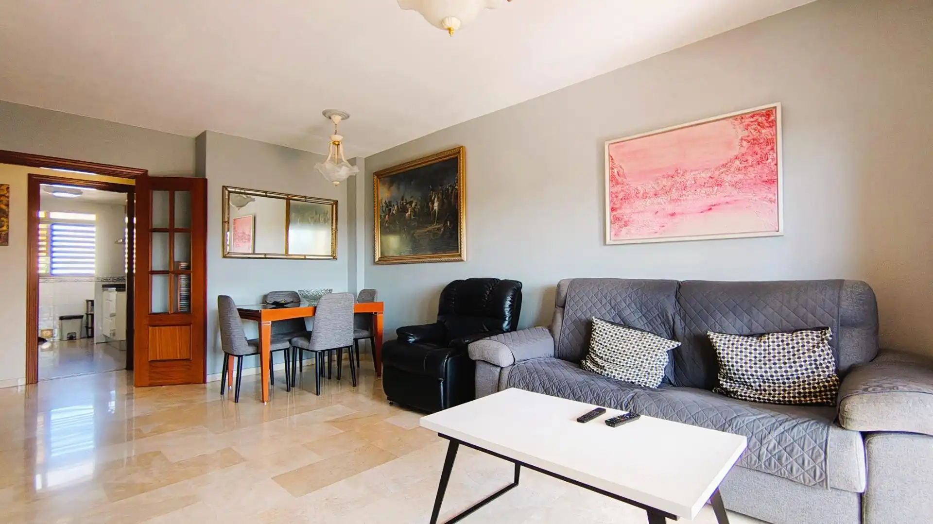 Sala de estar de Apartamento en venta en Marbella con Aire acondicionado, Terraza y Trastero