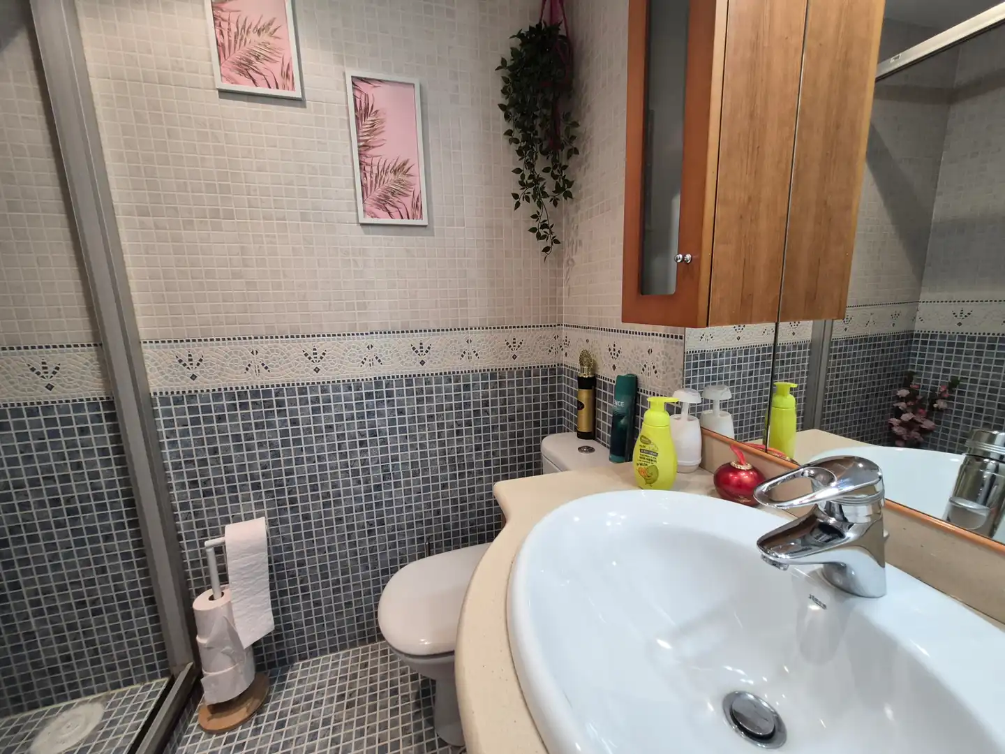 Badezimmer von Erdgeschoss zum Verkauf in Calella mit Klimaanlage, Heizung und Parkett