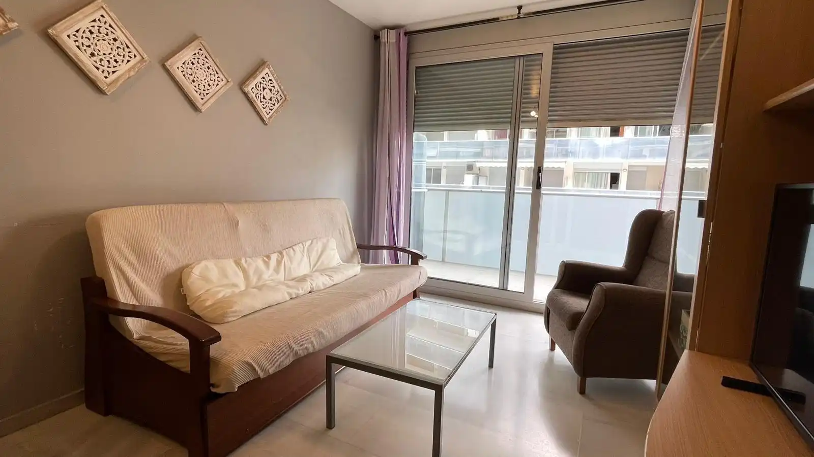 Sala d'estar de Apartament de lloguer en Villajoyosa / La Vila Joiosa amb Aire condicionat, Moblat i Balcó