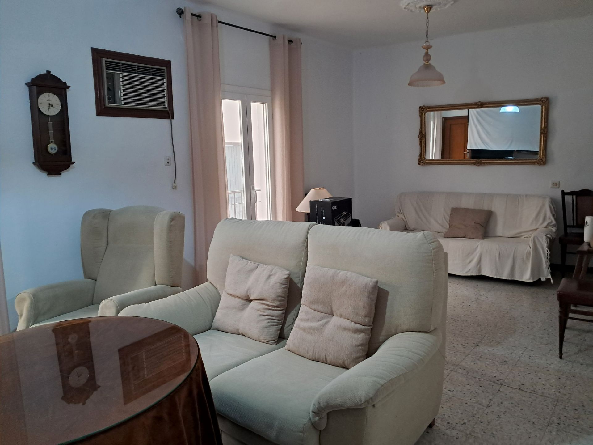 Sala d'estar de Pis en venda en Bujalance amb Terrassa