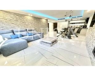 Flat for sale in  Madrid Capital  with Air Conditioner, Heating and Furnished