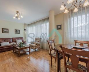 Living room of Flat for sale in Oviedo 