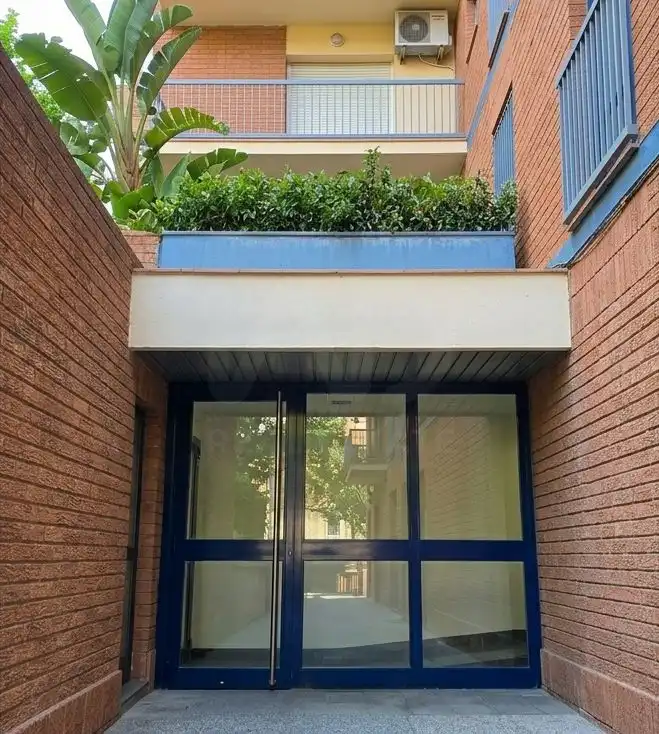 Exterior view of Flat for sale in Barcelona  with Air Conditioner and Heating