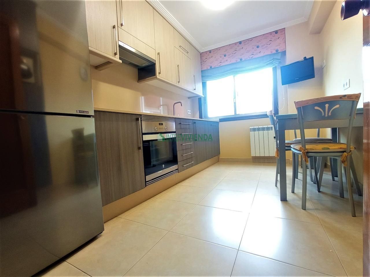 Kitchen of Flat to rent in Vigo   with Heating, Parquet flooring and Terrace