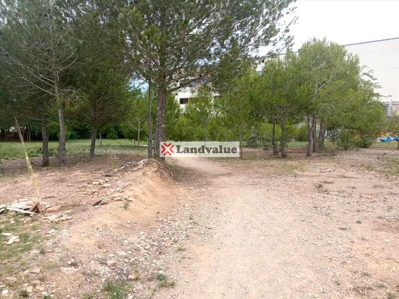 Terreny industrial en venda en Rubí