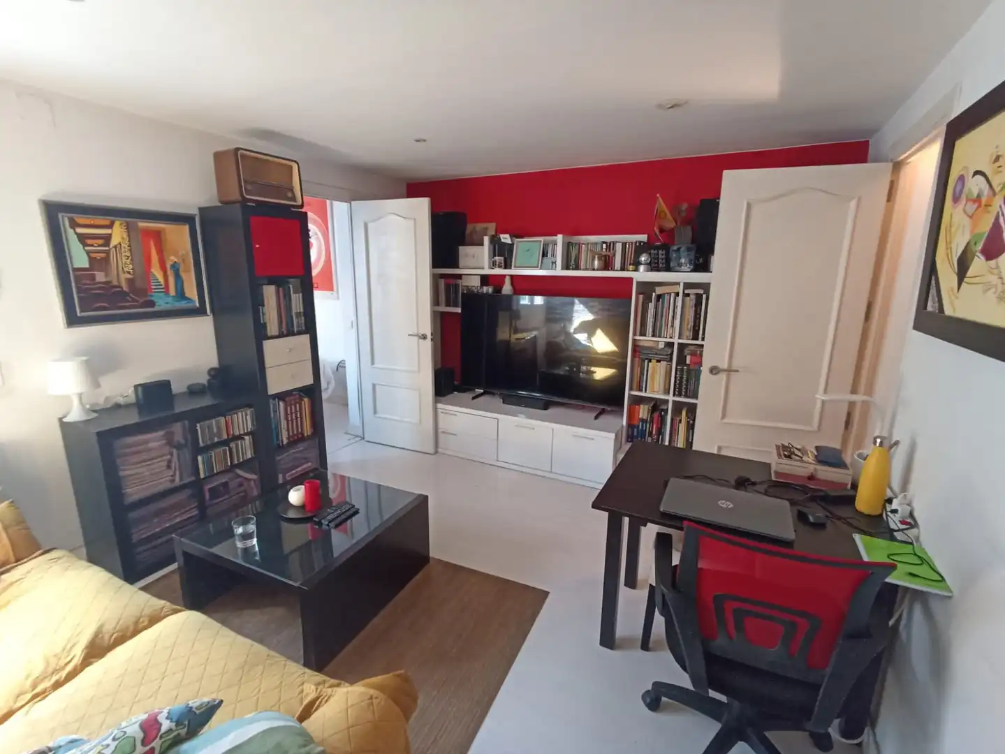Sala de estar de Apartamento en venta en Madrid con Calefacción y Amueblado