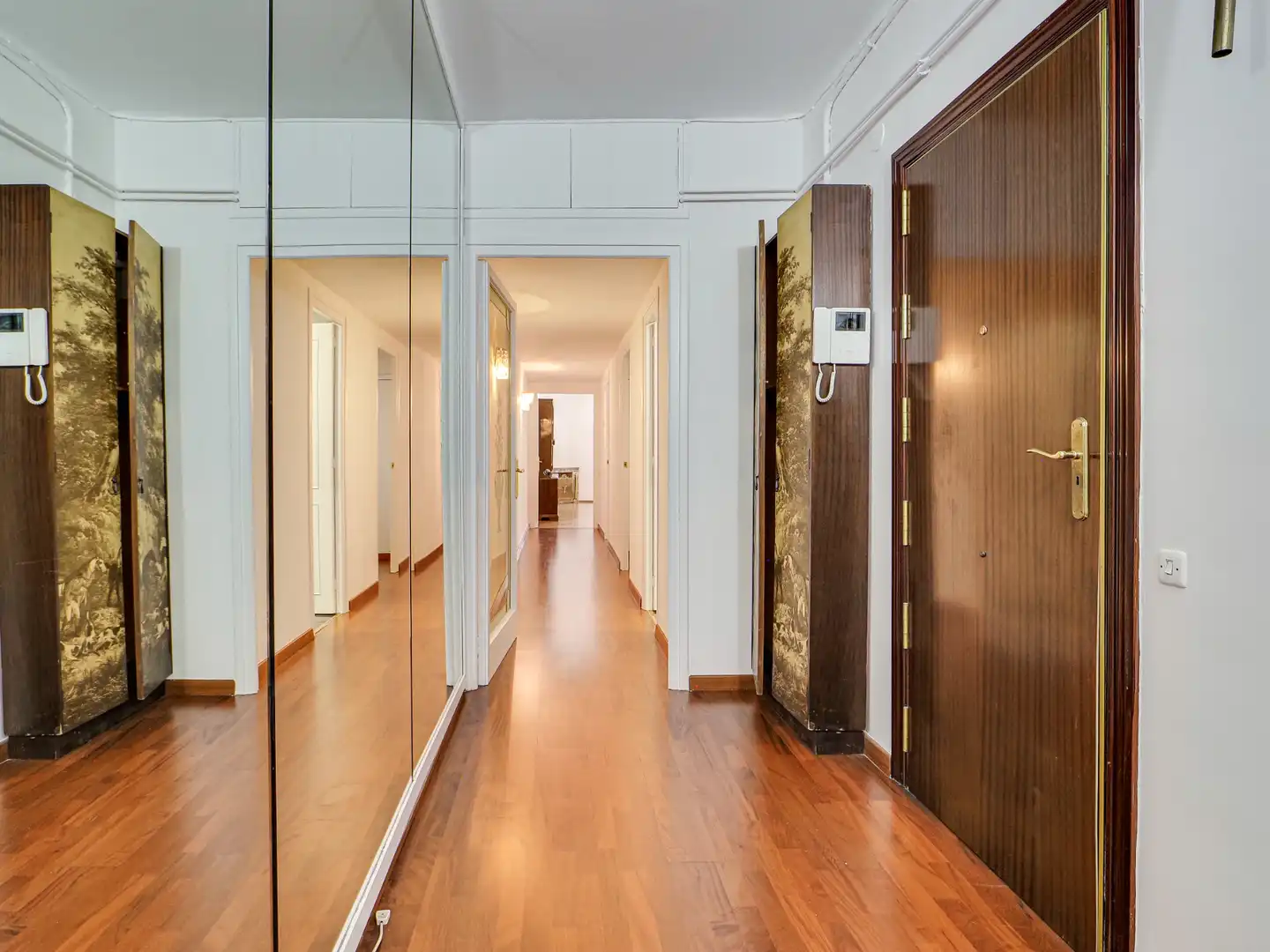 Piso con ascensor en venta en Carrer d'Aragó, imagen 5
