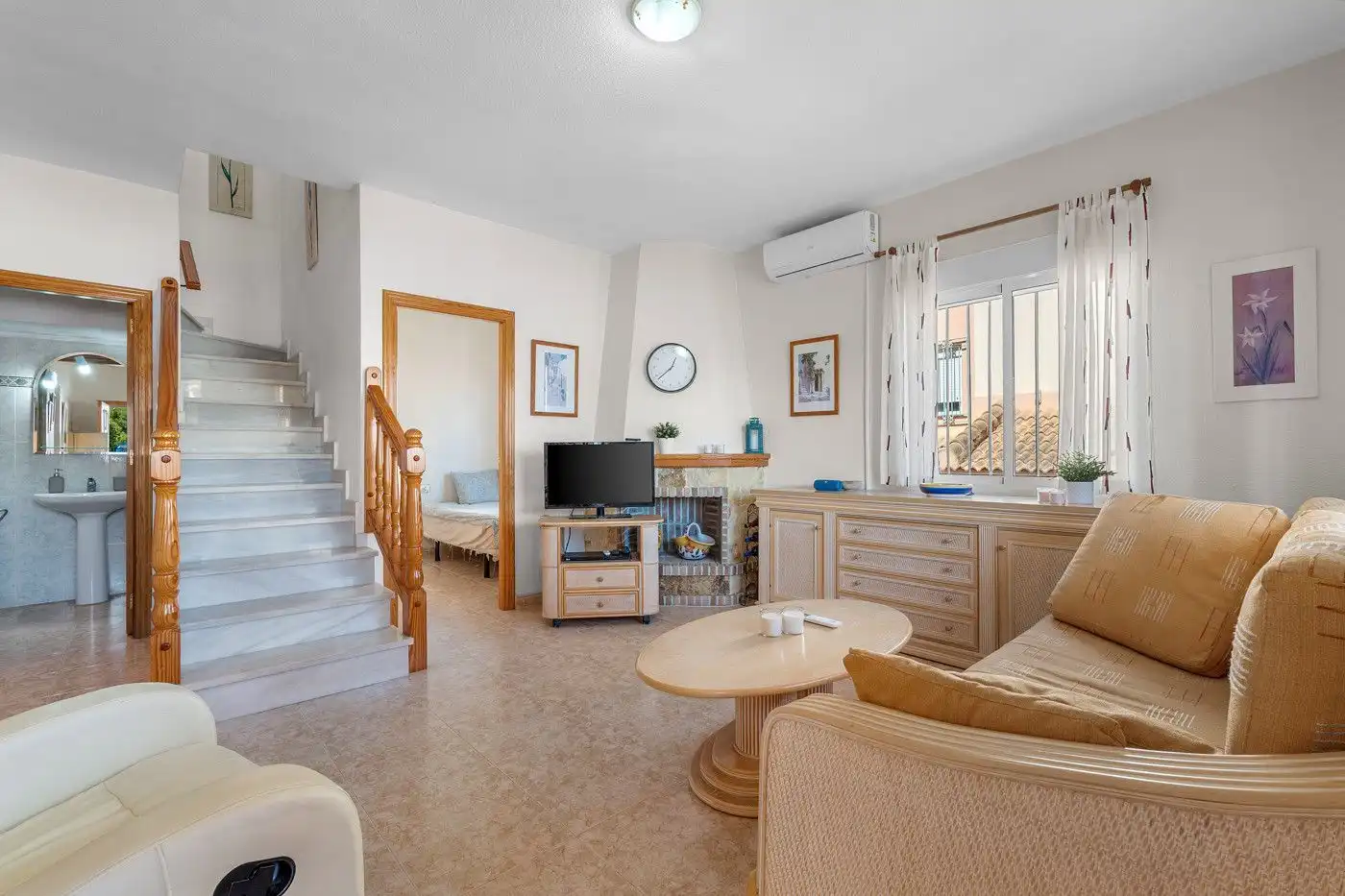 Bungalow with pool for sale in Orihuela Costa, imagen 5