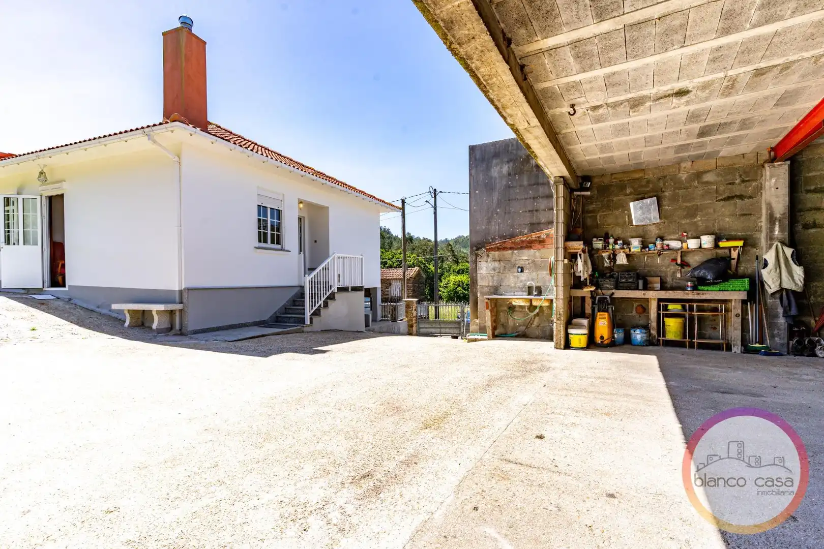 Außenansicht von Haus oder Chalet zum Verkauf in Cabana de Bergantiños mit Abstellraum und Möbliert