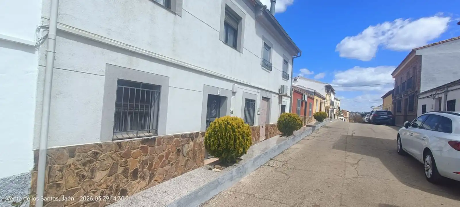 Vista exterior de Casa adosada en venta en Montizón con Aire acondicionado, Calefacción y Jardín privado