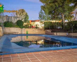 Swimming pool of Apartment for sale in  Granada Capital  with Heating, Private garden and Parquet flooring