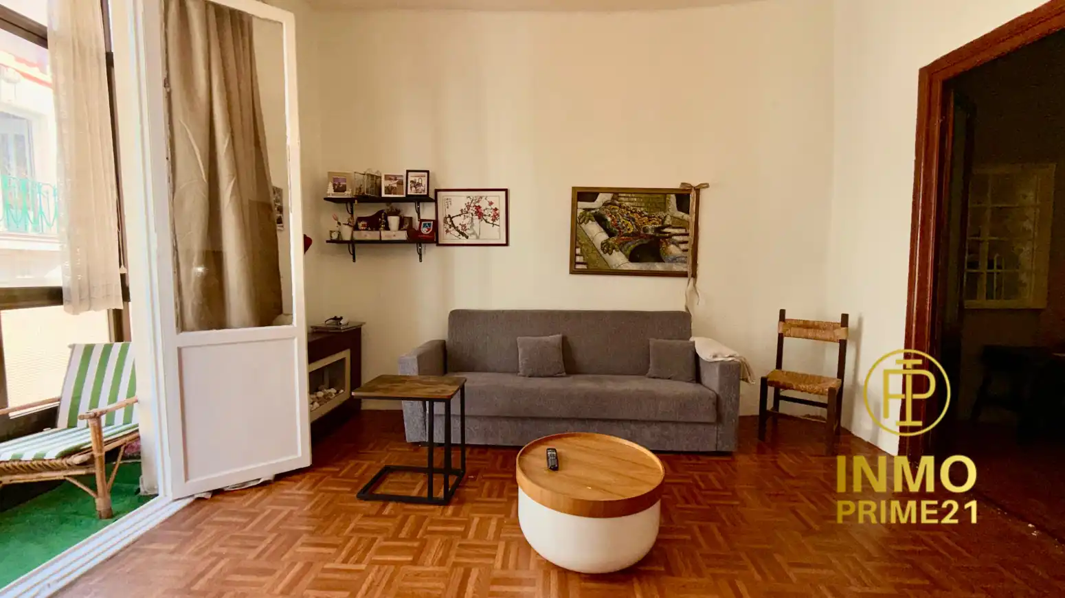 Sala de estar de Piso en venta en Santander con Calefacción, Parquet y Amueblado