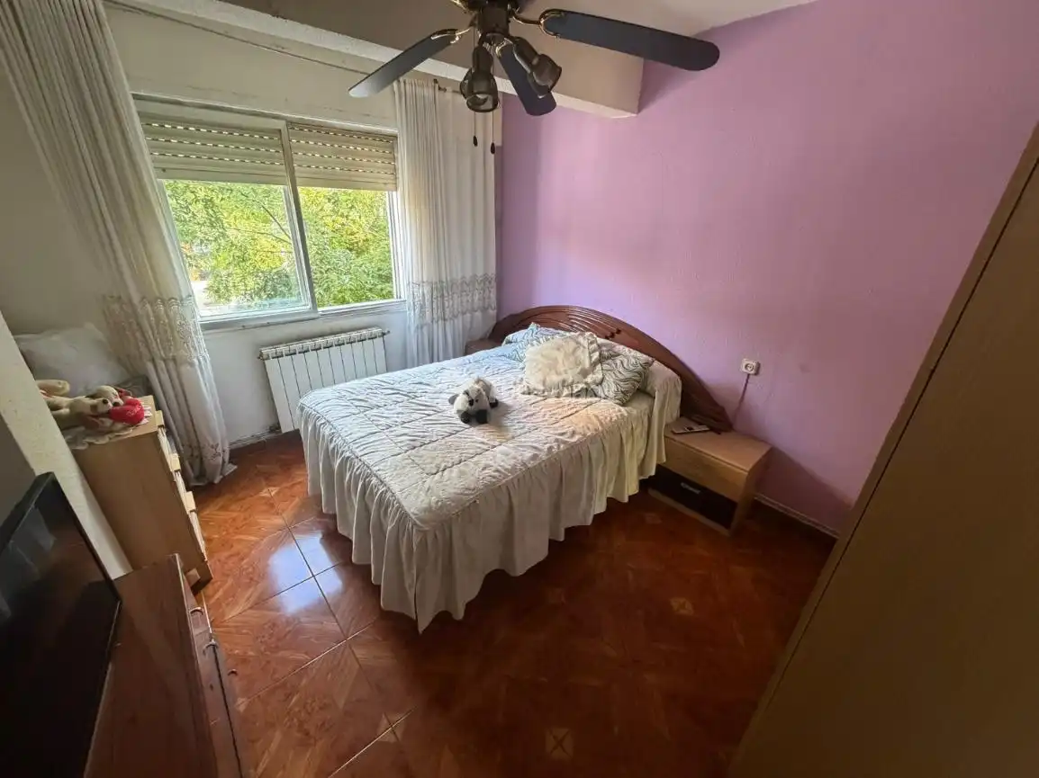 Habitación de Piso en venta en Madrid