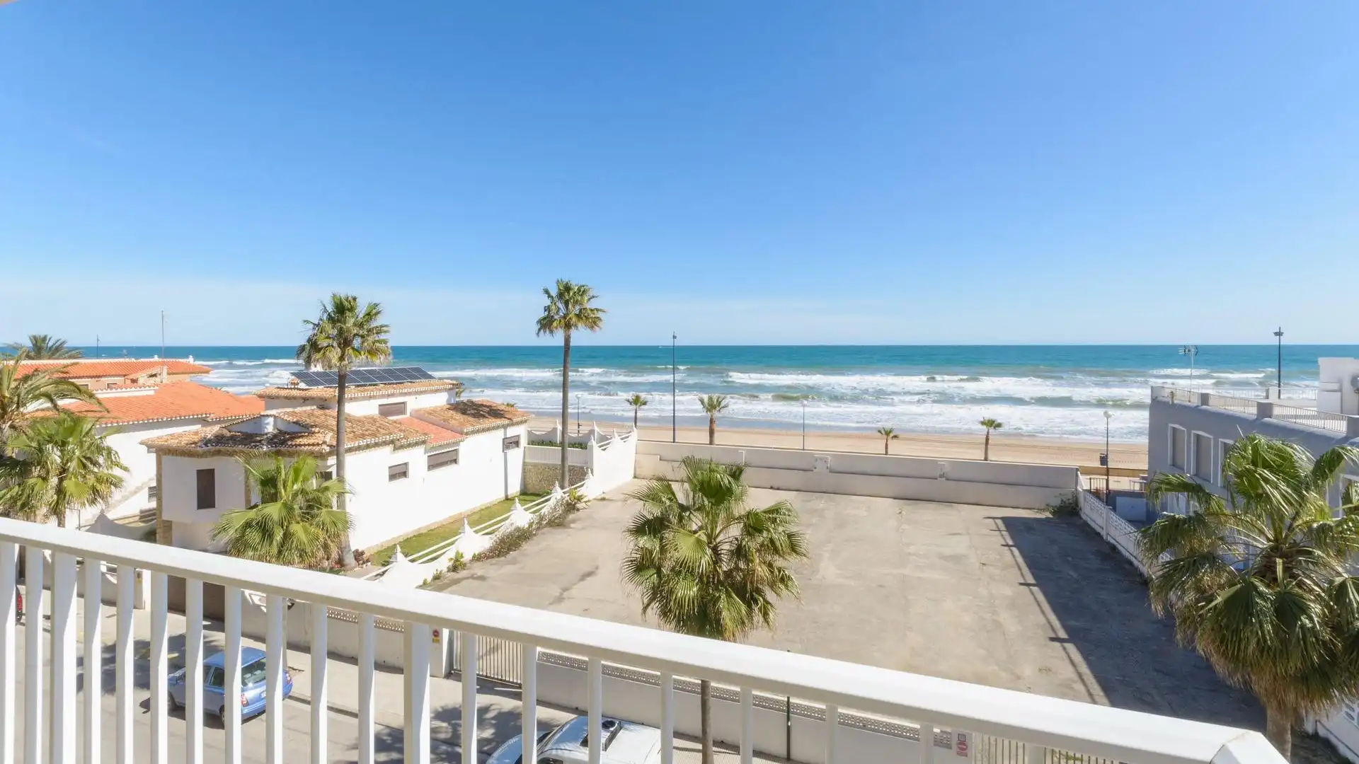 Habitación de Apartamento de alquiler en Miramar con Amueblado y Balcón