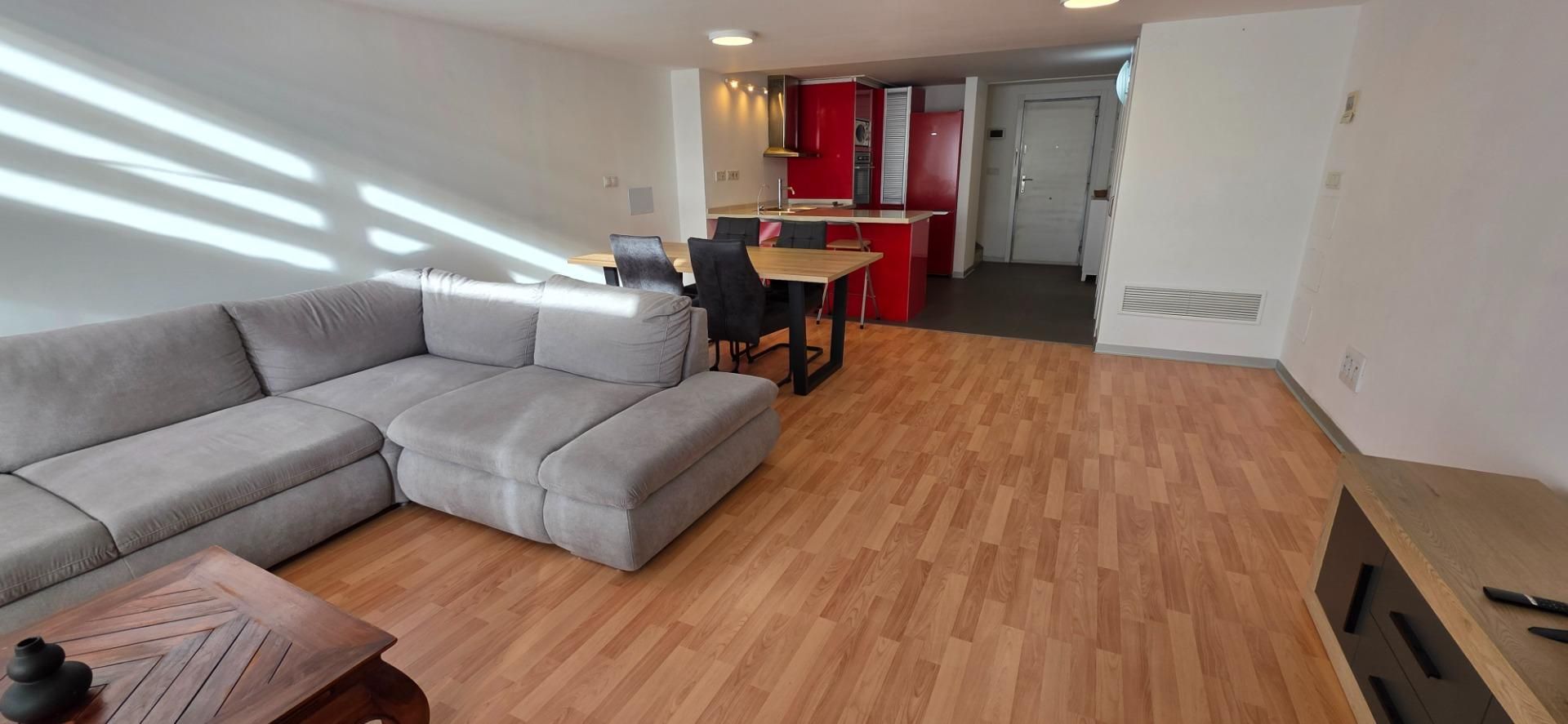 Loft de lloguer en Xirivella amb Aire condicionat i Terrassa