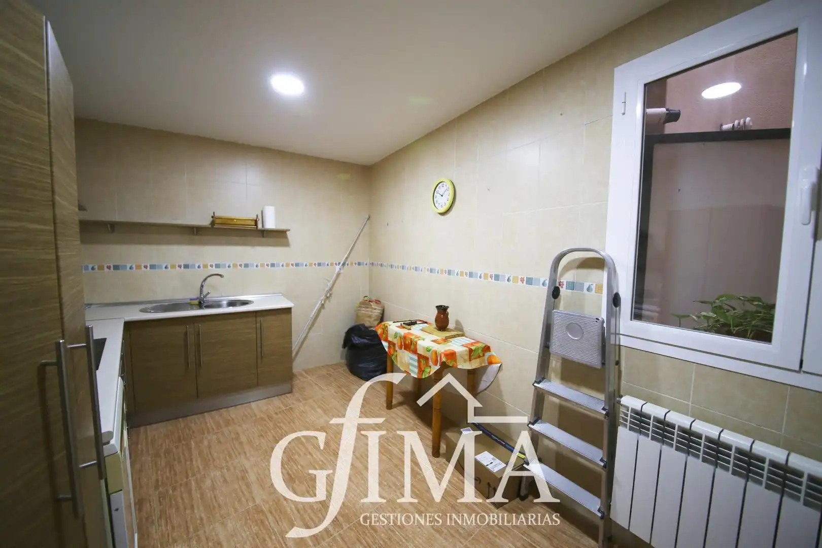 Kitchen of Flat for sale in Tomelloso  with Heating and Balcony