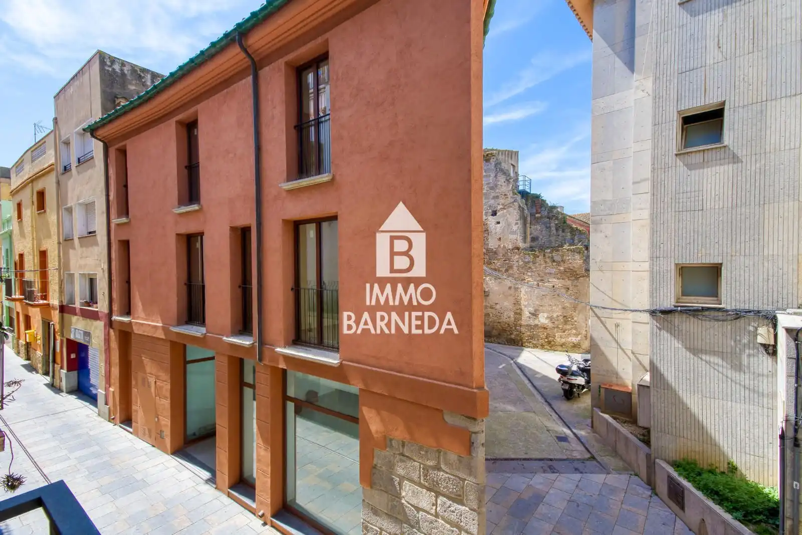 Vista exterior de Piso en venta en Castelló d'Empúries con Balcón