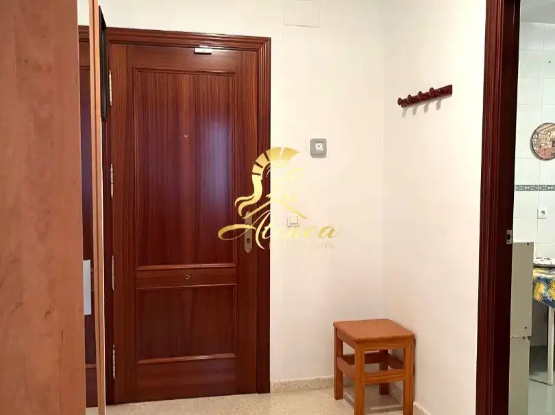 Piso en venta en Utrera con Terraza y Balcón