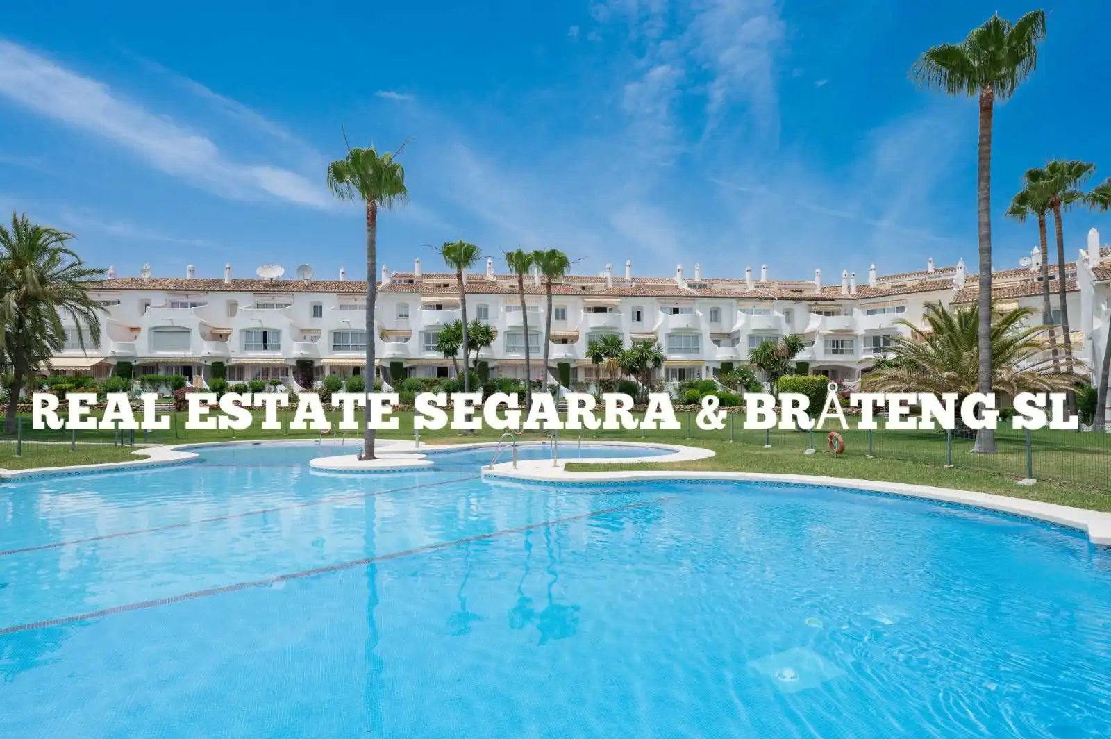 Vista exterior de Planta baja en venta en Mijas con Aire acondicionado, Terraza y Amueblado