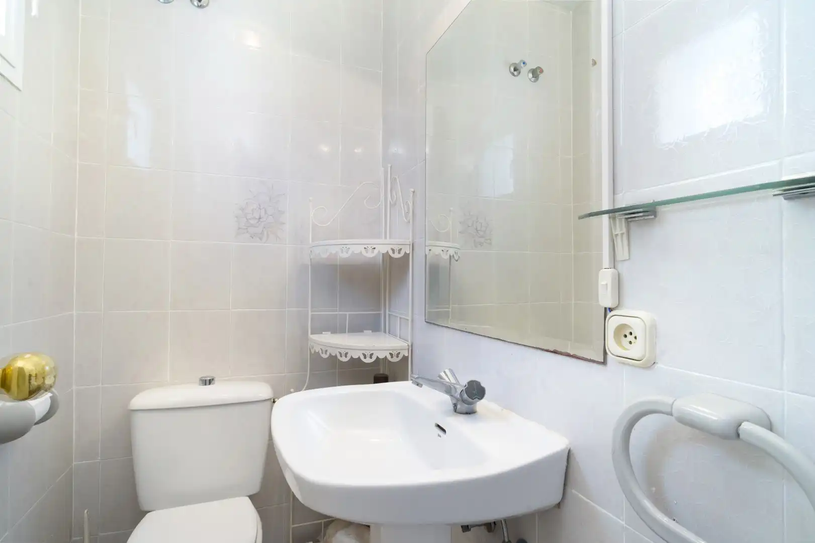 Baño de Casa adosada en venta en Marbella con Jardín privado, Terraza y Piscina