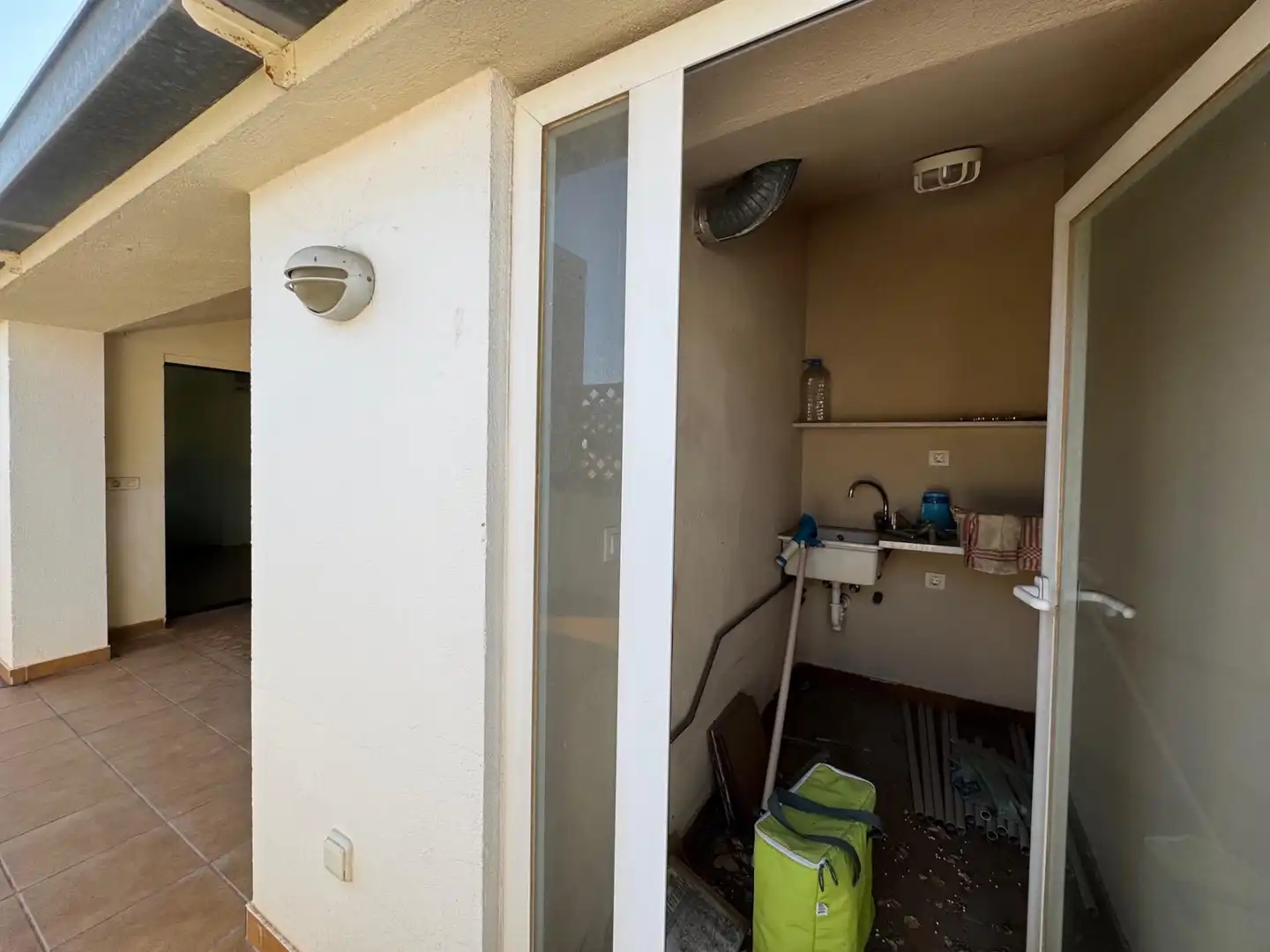Balcony of Attic for sale in Figueres  with Air Conditioner, Heating and Terrace