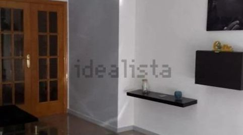 Foto 3 de Piso de alquiler en Carolinas Altas, Alicante / Alacant