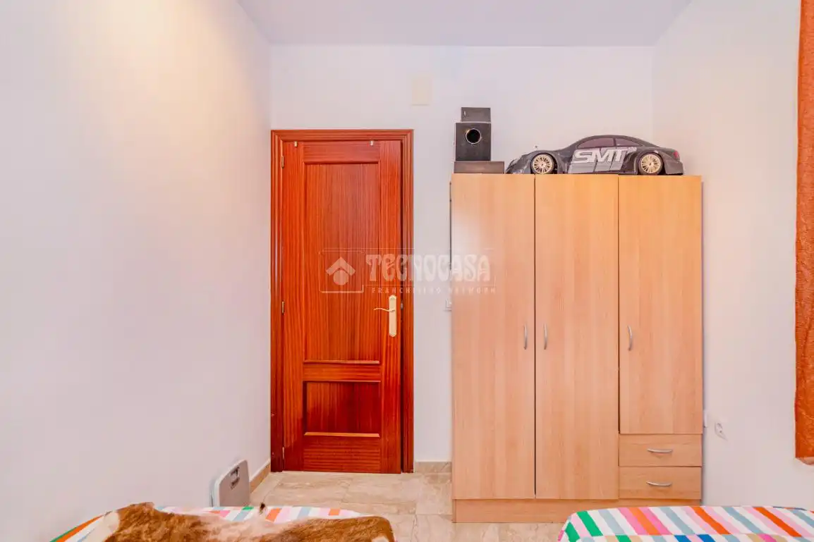 Bedroom of Flat for sale in Encinas Reales  with Air Conditioner, Heating and Furnished