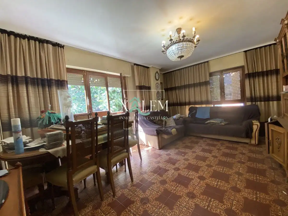 Sala d'estar de Pis en venda en Castellón de la Plana / Castelló de la Plana amb Balcó