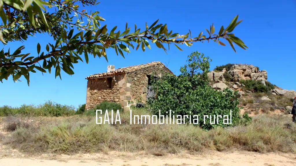Casa rústica en venda a Maella