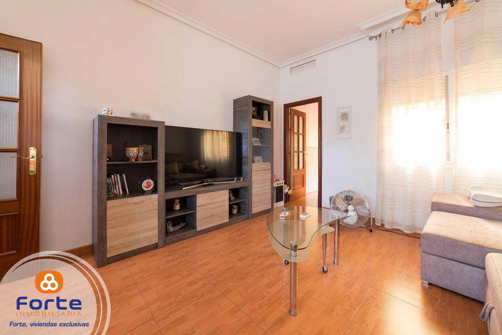 Sala d'estar de Casa o xalet en venda en  Córdoba Capital amb Aire condicionat, Calefacció i Terrassa