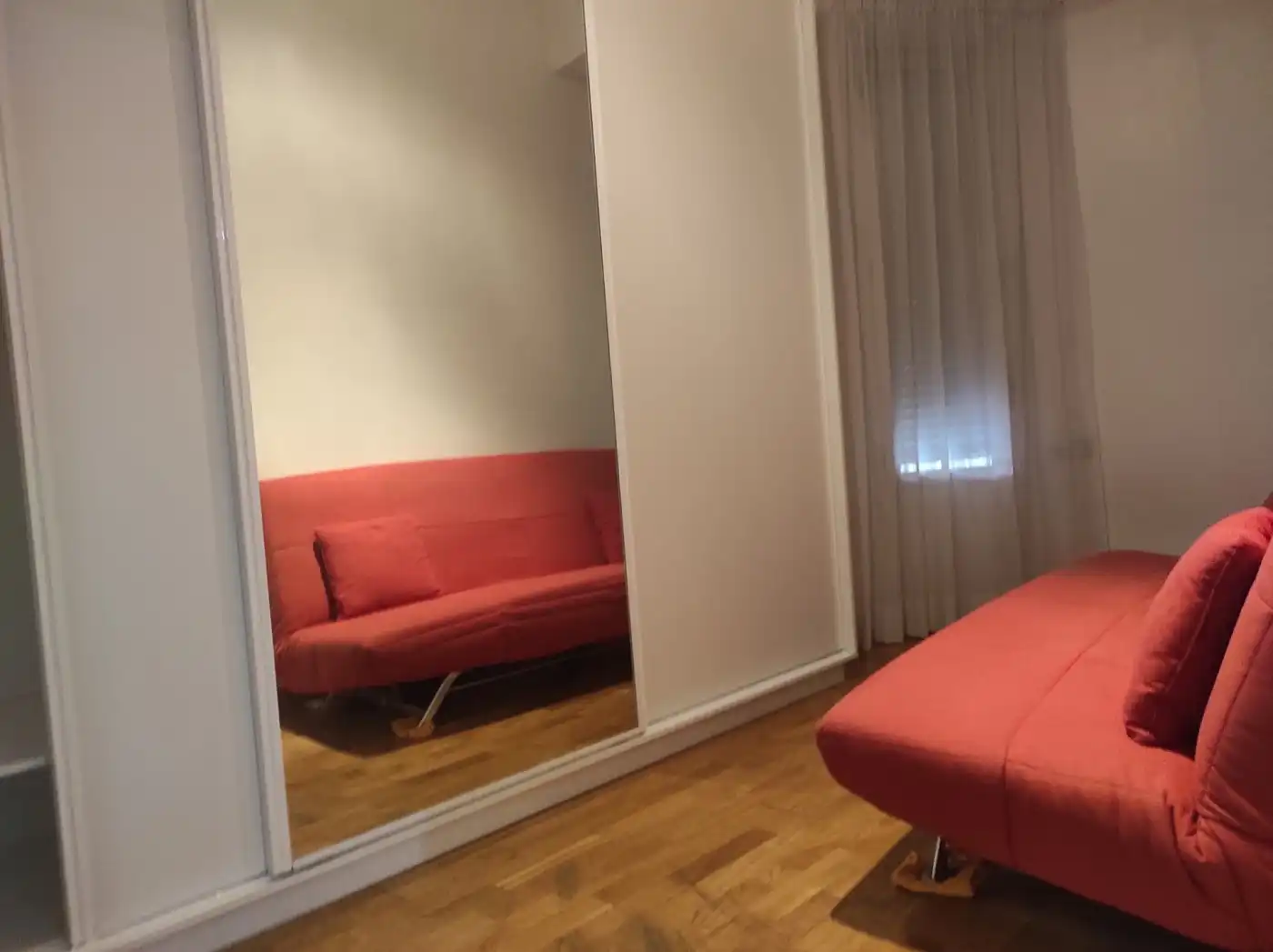 Schlafzimmer von Wohnungen zur Miete in Elche / Elx mit Klimaanlage, Möbliert und Balkon