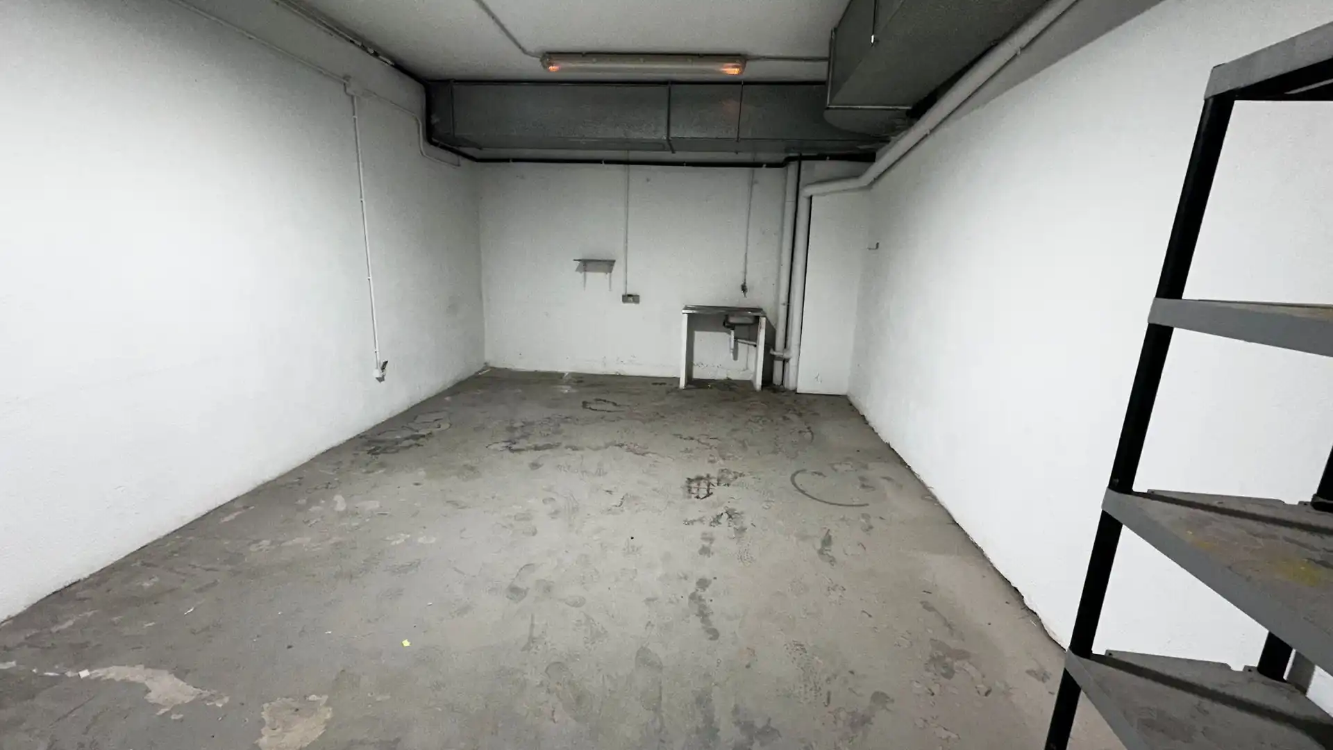Nave industrial en venta en Riudellots de la Selva