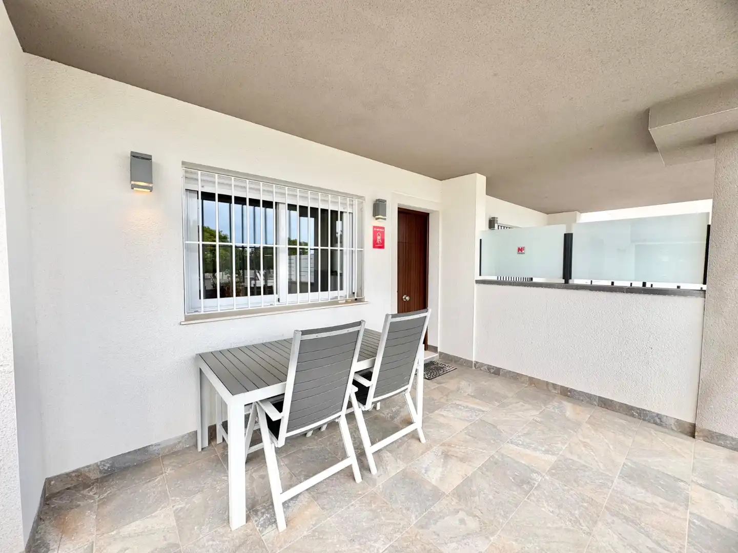 Terrassa de Casa o xalet de lloguer en Torrevieja amb Aire condicionat, Piscina i Moblat