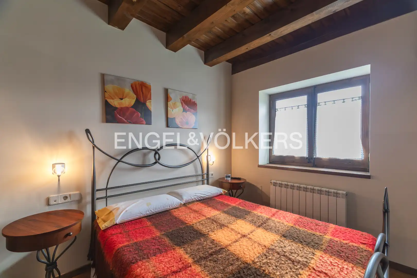 Dormitori de Casa adosada en venda en Bellver de Cerdanya amb Calefacció, Parquet i Terrassa
