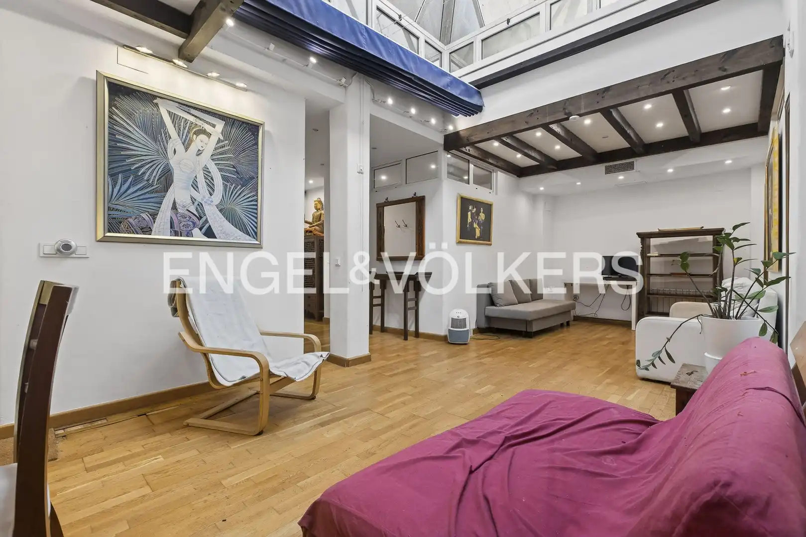 Living room of Houses for sale in Sevilla  with Air Conditioner, Heating and Parquet flooring