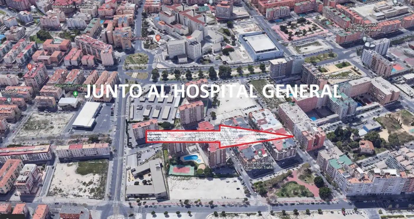 Vista exterior de Garatge en venda en Alicante / Alacant