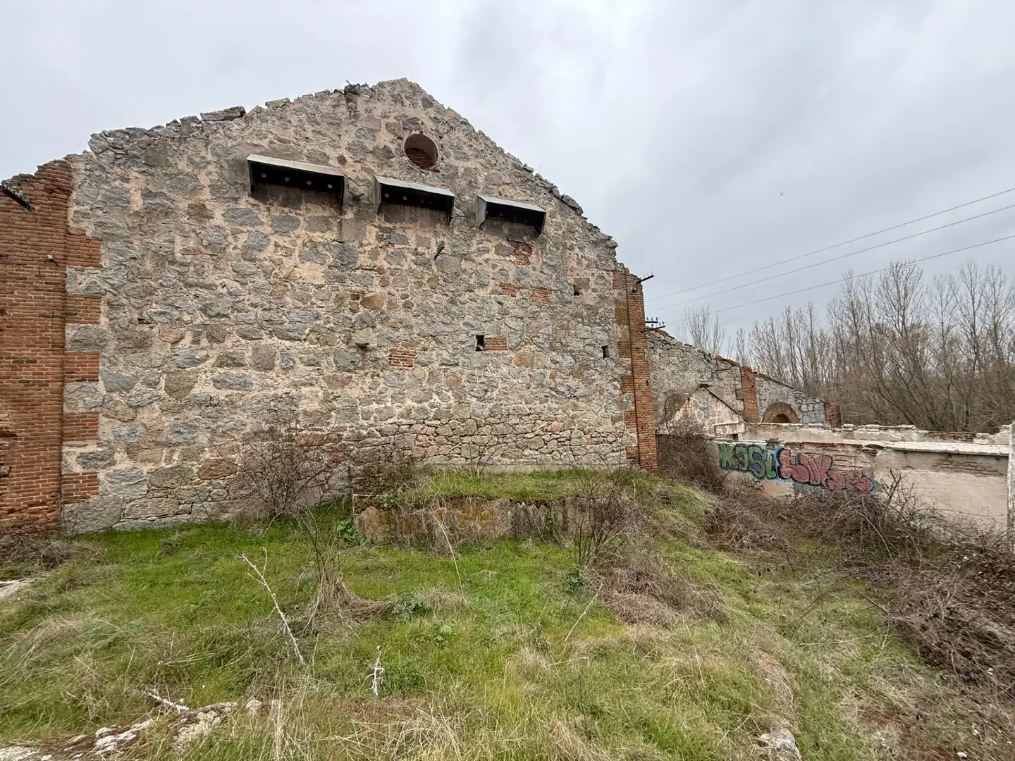 Vista exterior de Terreno industrial en venta en Ávila